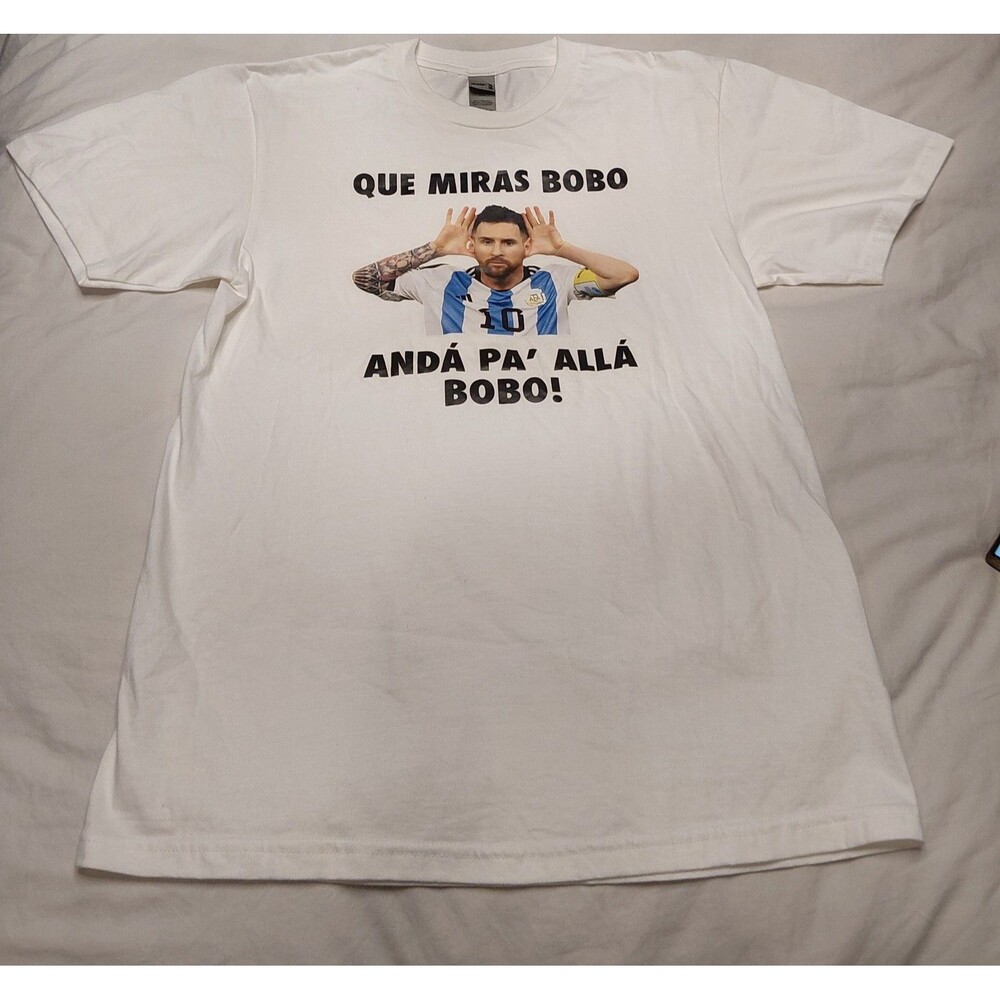 Mens White T-shirt With Lionel  Messi Argentina Soccer Graphic Print Medium Size